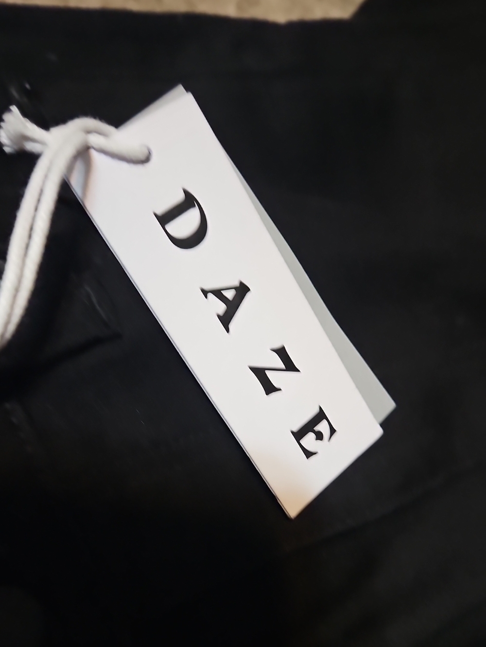Daze Denim Shy Girl Black High-Rise Crop Flare Jeans-NWT - Picture 8 of 9